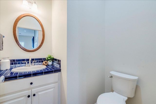 2213 Garden CT, San Marcos, TX 78666