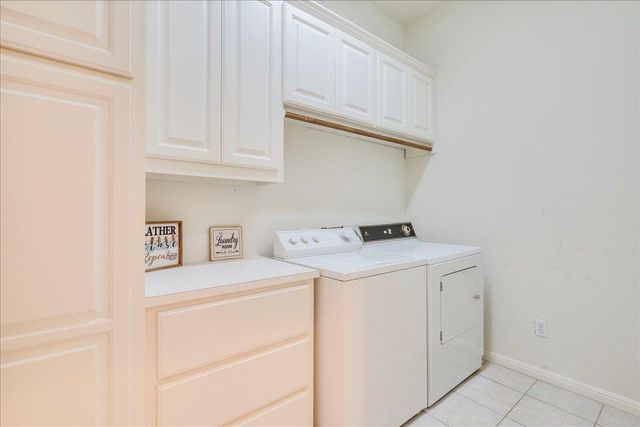 2213 Garden CT, San Marcos, TX 78666