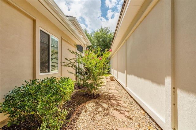 2213 Garden CT, San Marcos, TX 78666