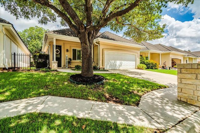 2213 Garden CT, San Marcos, TX 78666