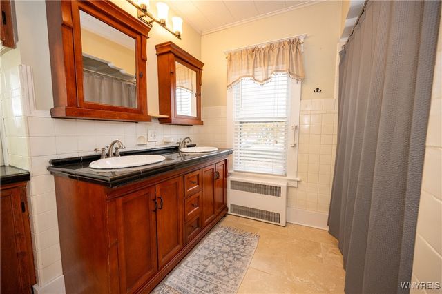 83 Marengo Avenue, Hamburg, NY 14075