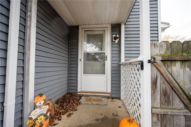 83 Marengo Avenue, Hamburg, NY 14075