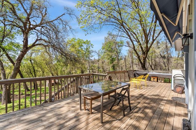 5271 Caprine Rd, Greenwood, CA 95635