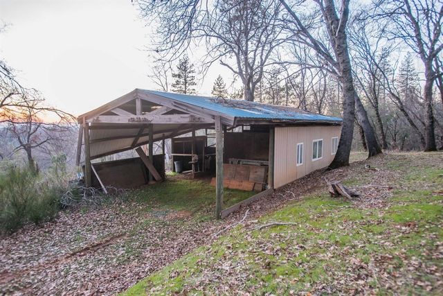 5271 Caprine Rd, Greenwood, CA 95635