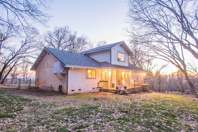 5271 Caprine Rd, Greenwood, CA 95635