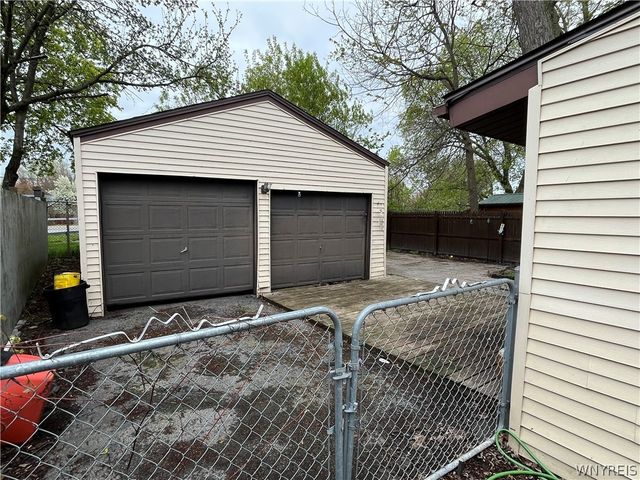 17 Edith Street, Tonawanda, NY 14150