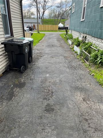 17 Edith Street, Tonawanda, NY 14150