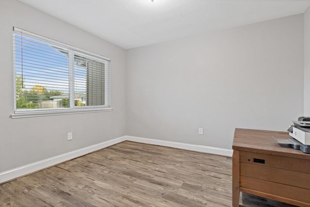 2810 Kennedy Dr, Yuba City, CA 95993