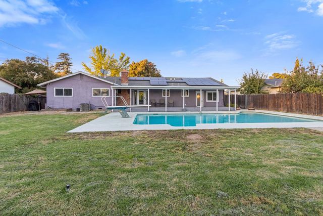 2810 Kennedy Dr, Yuba City, CA 95993