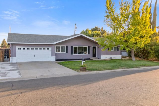 2810 Kennedy Dr, Yuba City, CA 95993