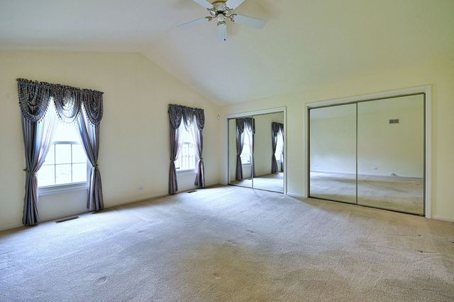 452 Park Barrington Drive, Barrington, IL 60010