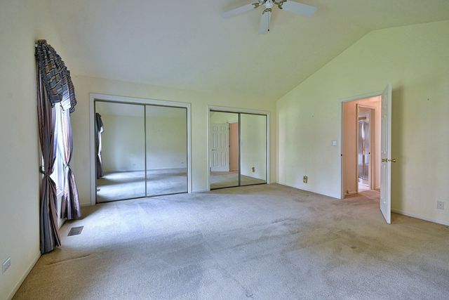 452 Park Barrington Drive, Barrington, IL 60010