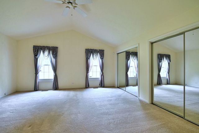 452 Park Barrington Drive, Barrington, IL 60010