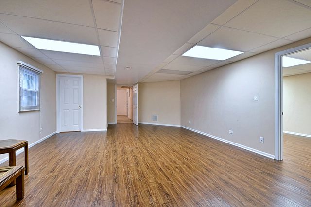 452 Park Barrington Drive, Barrington, IL 60010