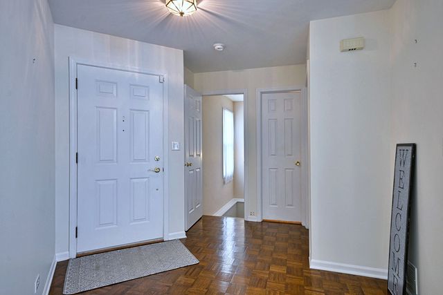 452 Park Barrington Drive, Barrington, IL 60010