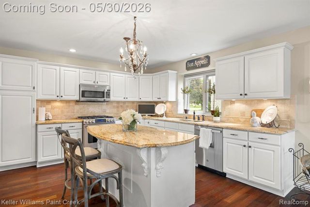 14092 Middlebury, Shelby Twp, MI 48315