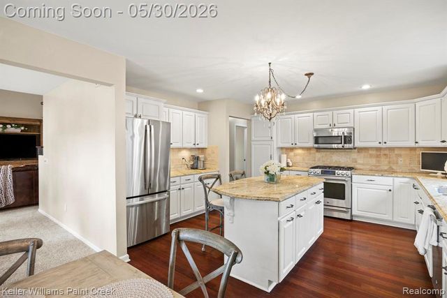14092 Middlebury, Shelby Twp, MI 48315