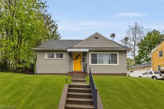 2803 11th Street SW, Canton, OH 44710