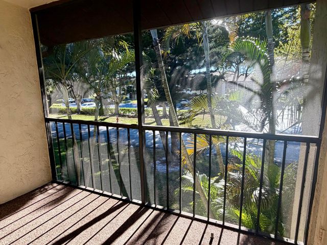 4835 Sable Pine Circle D2, West Palm Beach, FL 33417