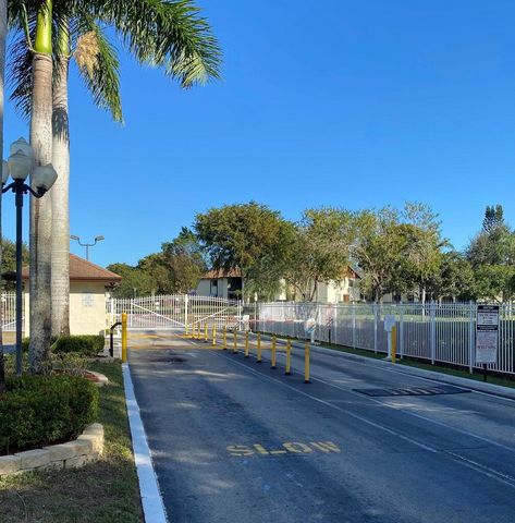 4835 Sable Pine Circle D2, West Palm Beach, FL 33417