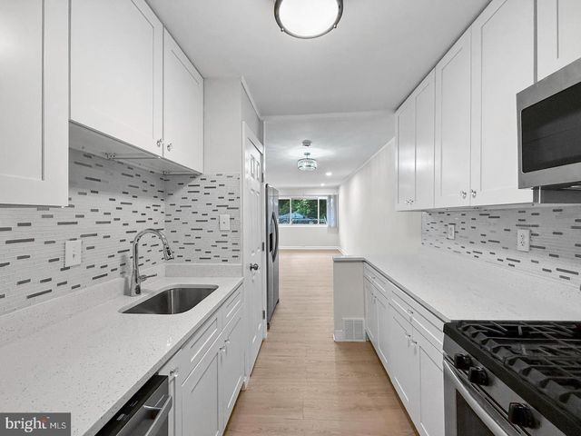 7905 GREENLEAF RD, Landover, MD 20785