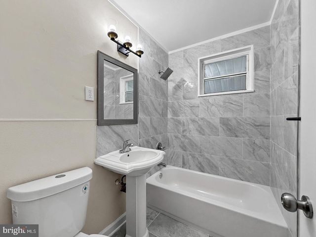7905 GREENLEAF RD, Landover, MD 20785