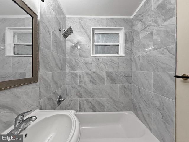 7905 GREENLEAF RD, Landover, MD 20785