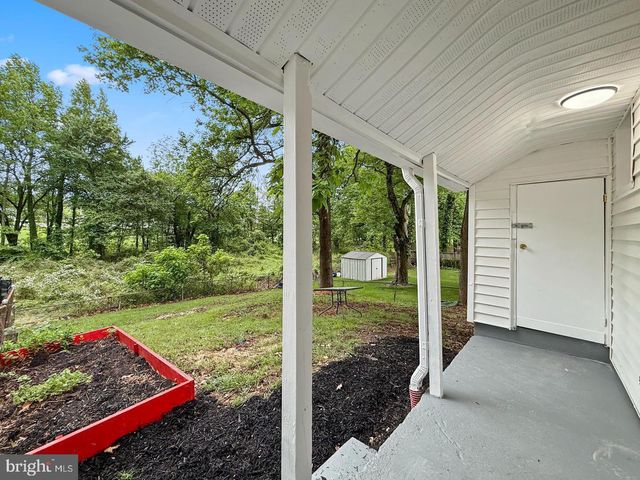 7905 GREENLEAF RD, Landover, MD 20785