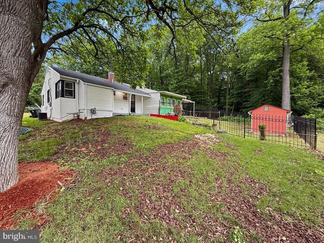 7905 GREENLEAF RD, Landover, MD 20785