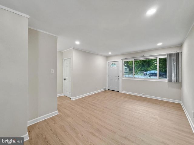 7905 GREENLEAF RD, Landover, MD 20785
