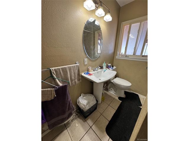 1341 Lima St, Aurora, CO 80010