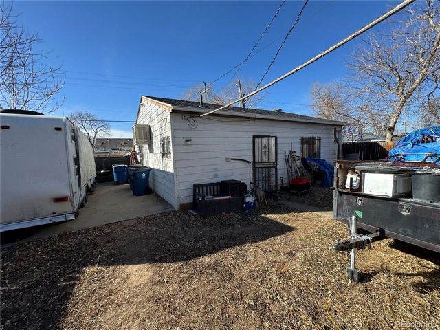 1341 Lima St, Aurora, CO 80010