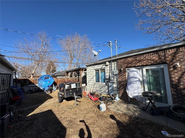 1341 Lima St, Aurora, CO 80010