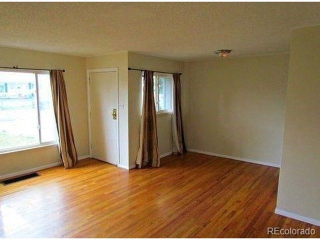 1341 Lima St, Aurora, CO 80010