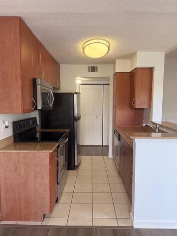 11568 WESTWOOD BOULEVARD 1034, Orlando, FL 32821