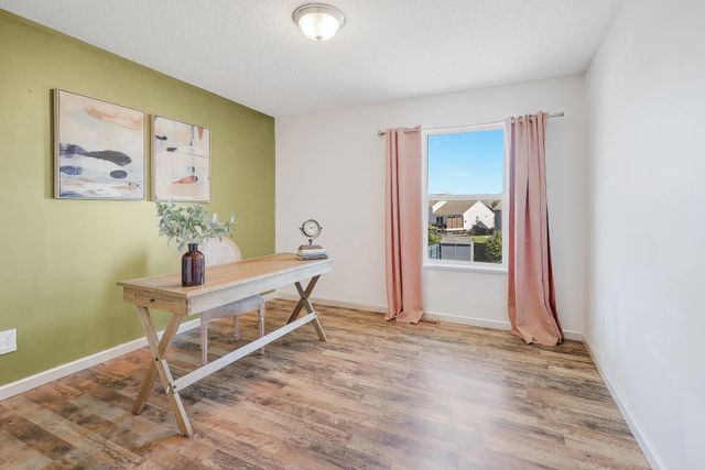 15174 Emory Circle, Apple Valley, MN 55124