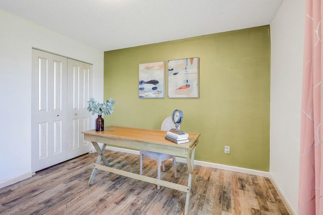 15174 Emory Circle, Apple Valley, MN 55124