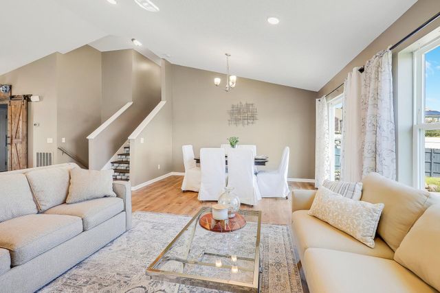 15174 Emory Circle, Apple Valley, MN 55124