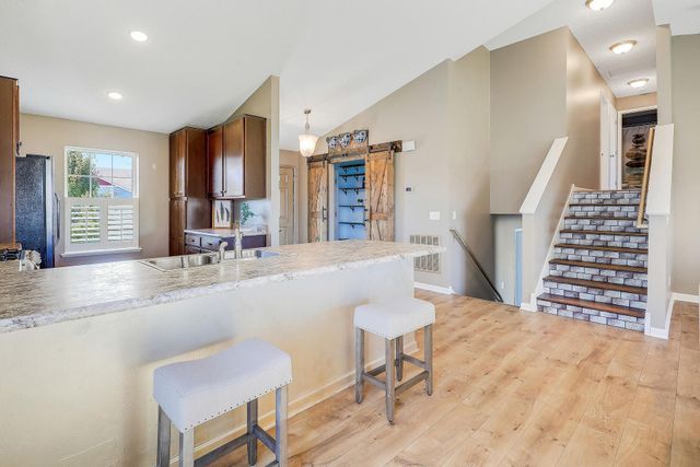 15174 Emory Circle, Apple Valley, MN 55124