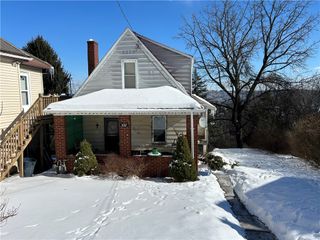 432 Grandview Ave, West Mifflin, PA 15122