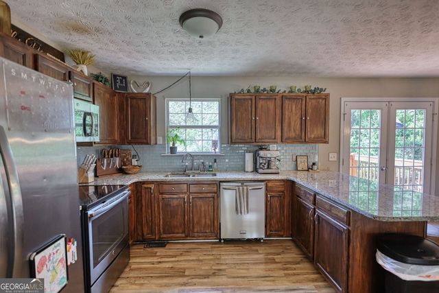 605 Dakota Street, Bethlehem, GA 30620