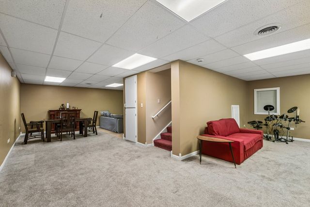 152 Ranney Avenue, Vernon Hills, IL 60061