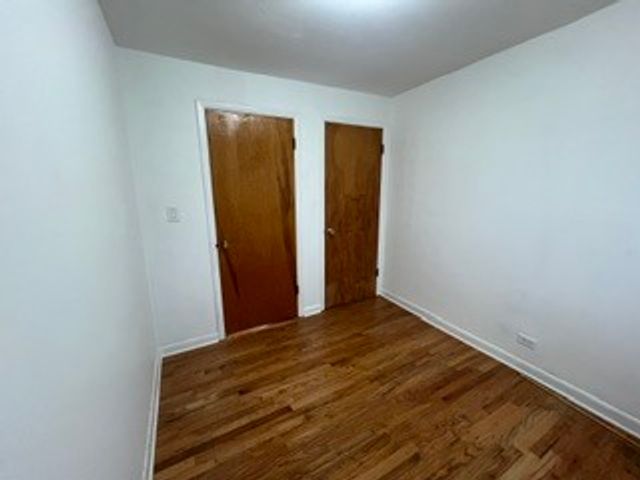 7229 N CAMPBELL Avenue, Chicago, IL 60645