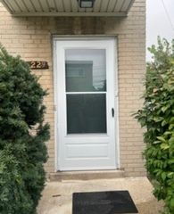 7229 N CAMPBELL Avenue, Chicago, IL 60645