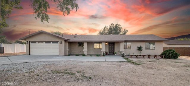 6736 Summit Valley, Hesperia, CA 92345