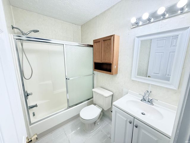 320 Brown St Apt 215, West Lafayette, IN 47906