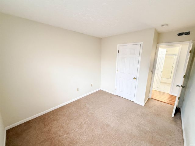 320 Brown St Apt 215, West Lafayette, IN 47906