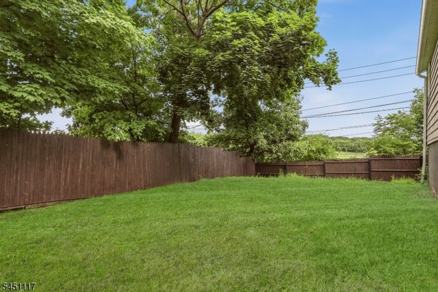 1 Lorelei Rd, West Orange Twp., NJ 07052