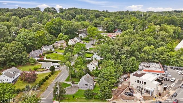 1 Lorelei Rd, West Orange Twp., NJ 07052