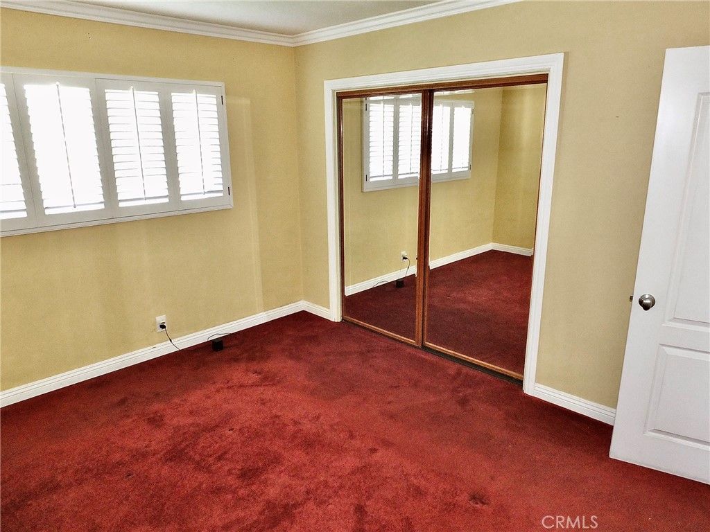 Image 14 of property listing at 148 E 36th Street, Long Beach, CA 90807